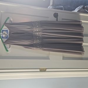 Jessica Howard size 14